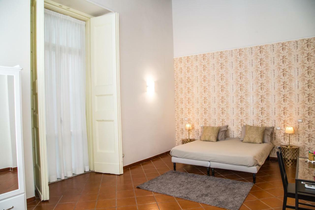 Domus Donnaregina Apartments Napoli Eksteriør bilde