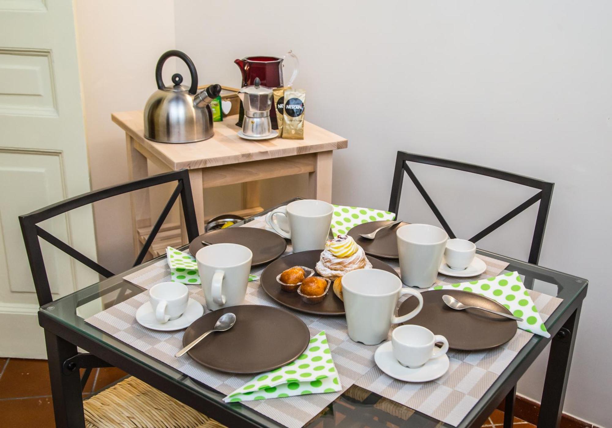 Domus Donnaregina Apartments Napoli Eksteriør bilde